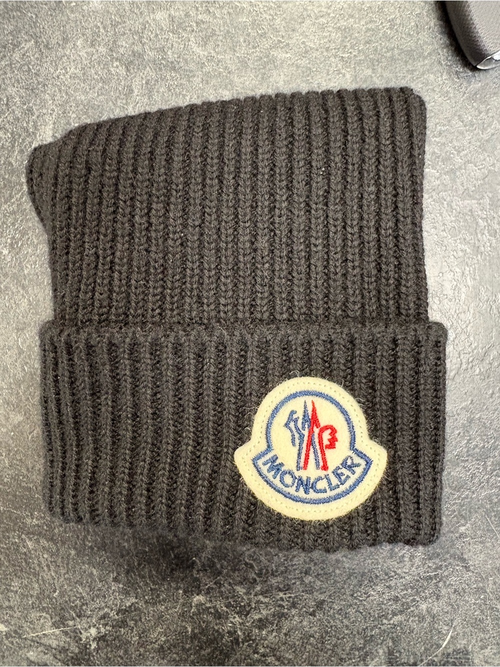 Moncler Black Rib-Knit Beanie 🖤 | Authentic